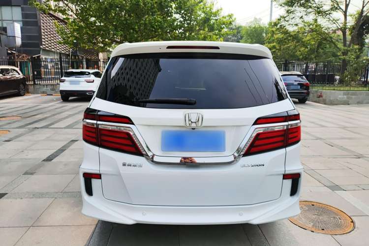 Used Honda Elysion 2016 2.4L Supreme Edition