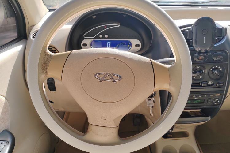 Used Chery QQ3 2012 Stylish Edition 1.0L Manual Start-Up Model
