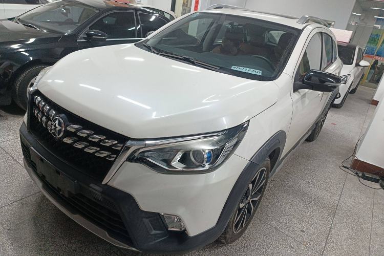 Used Venucia T70 2020 2.0L CVT Jingyue Sport Edition China VI