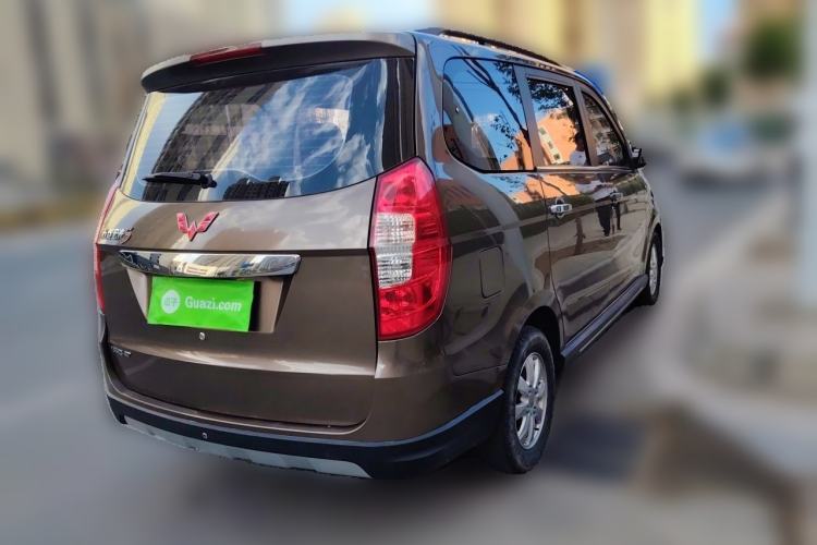 Used Wuling Hongguang 2014 1.5L S Automatic Comfort Edition
