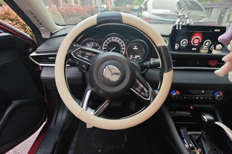 Used Mazda Atenza 2020 2.0L Blue Sky Luxury Edition Steering Wheel
