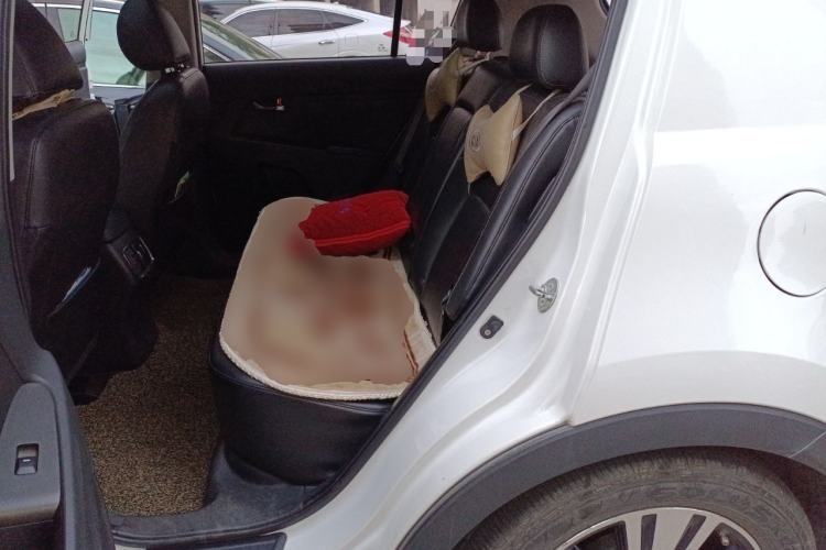 Used Kia Sportage R 2015 2.0L Automatic Two-Wheel Drive DLX Model Left Rear Seat