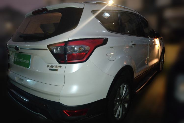 Used Ford Kuga 2018 EcoBoost 180 Two-Wheel-Drive Luxury Wing Edition
