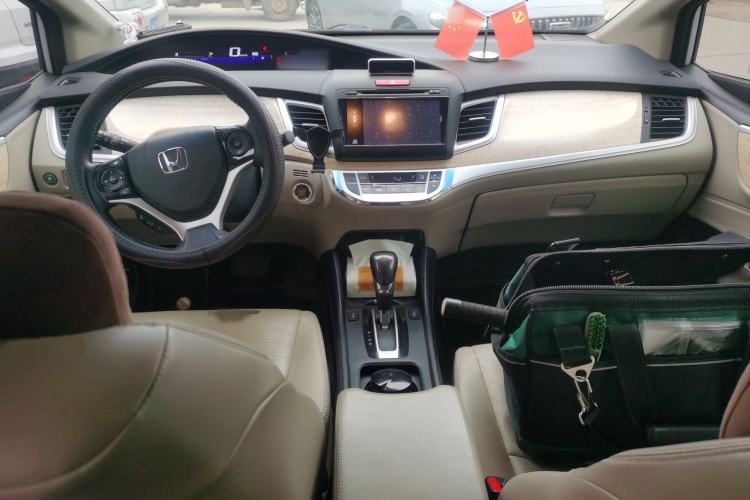 Used Honda Jade 2013 1.8L CVT Luxury Edition 5 seats