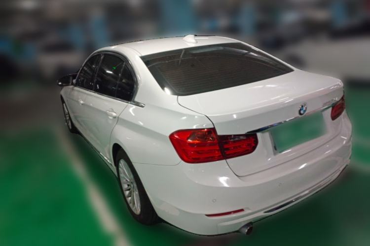 Used BMW 3 Series 2013 Facelift 320Li Fashion Design Package
