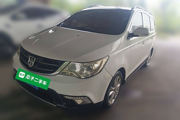 Used Baojun 730 2014 1.5L Manual Luxury Navigation ESP Version 7 Seats