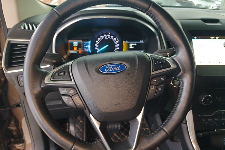 Used Ford Edge 2018 EcoBoost 245 Two-Wheel-Drive Titanium 7-Seater China V Standard
