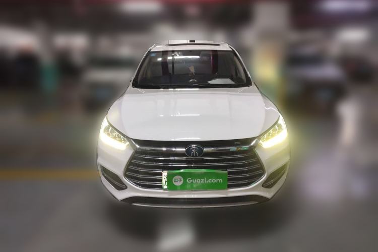 Used BYD Song New Energy 2019 Song DM 1.5TID Smart Connect Dynamic Model Front