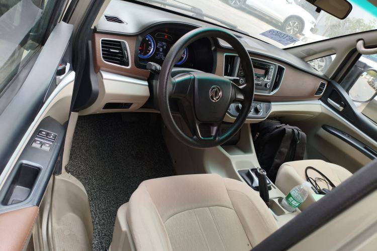 Used FORTHING Lingzhi M5 2020 Long-Range Version Comfort Model 7 Seats