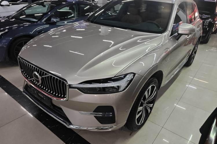 Used Volvo XC60 New Energy 2023 T8 Plug-in Hybrid Long-Range All-Wheel Drive Smart Luxury Edition