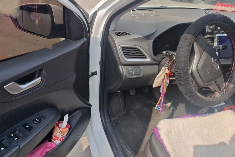 Used Hyundai Verna (new generation) 2016 1.4L Manual Cool Edition GLS
