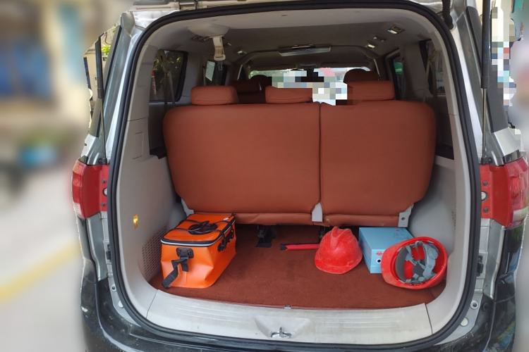 Used SAIC MAXUS G10 2014 2.0T Automatic Elite Edition Trunk