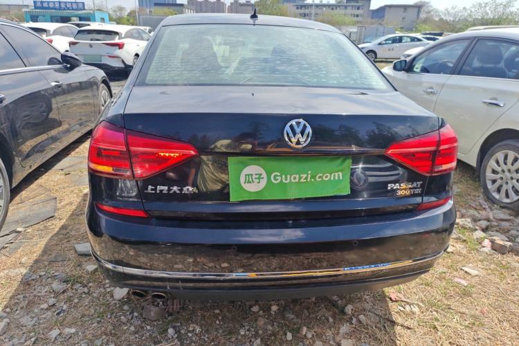 Used Volkswagen Passat 2017 1.8TSI DSG Government Procurement Version (CEA Engine)
