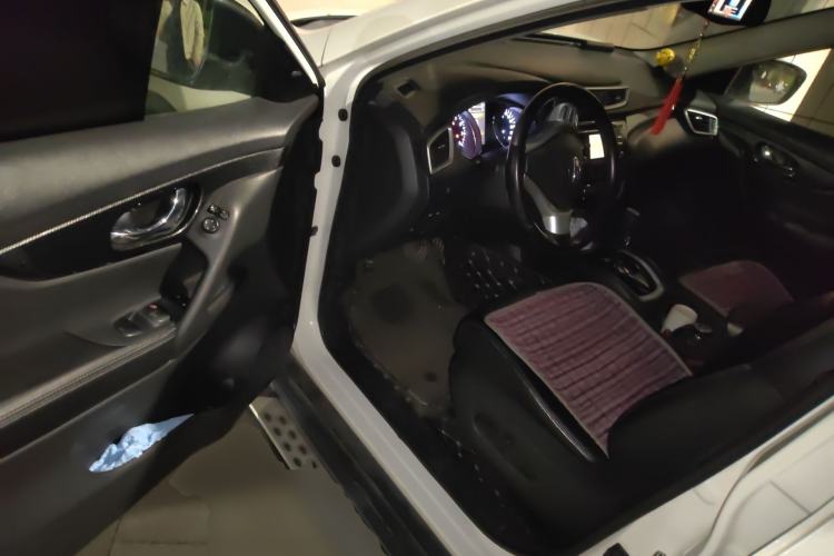 Used Nissan X-Trail 2014 2.5L CVT Luxury Edition 4WD
