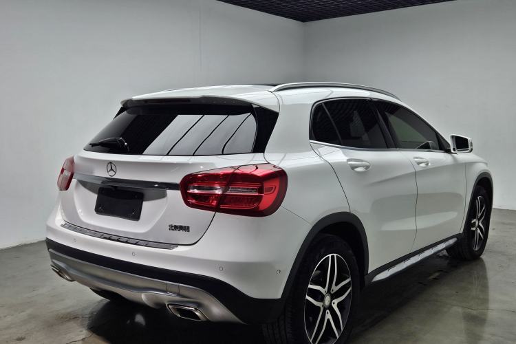 Used Mercedes-Benz GLA 2016 GLA 200 Fashion Model Exterior 5