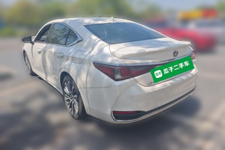 Used Lexus ES 2020 300h Smart Hybrid Special Limited Edition