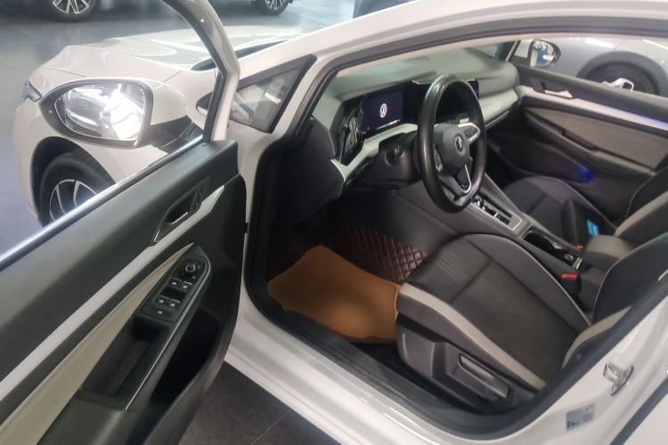 Used Volkswagen Golf 2023 Facelift 280TSI DSG Pro Driver Seat