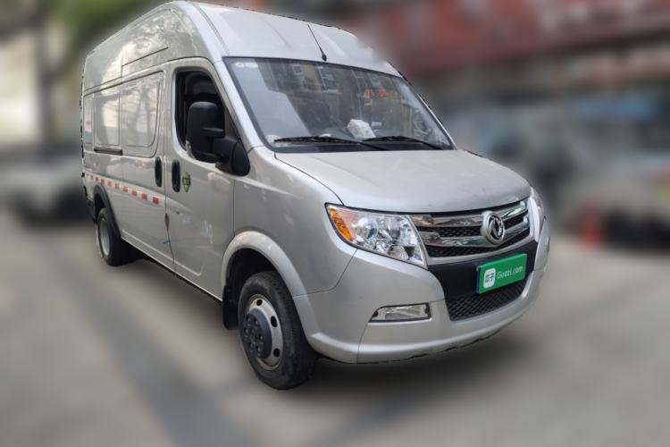 Used Dongfeng Yufeng 2021 2.4T Rear-Drive Van Long Wheelbase High Roof Dual Rear Tires 3-Seater China VI Emission Standard YCY24140-60 Front Right 45 Deg