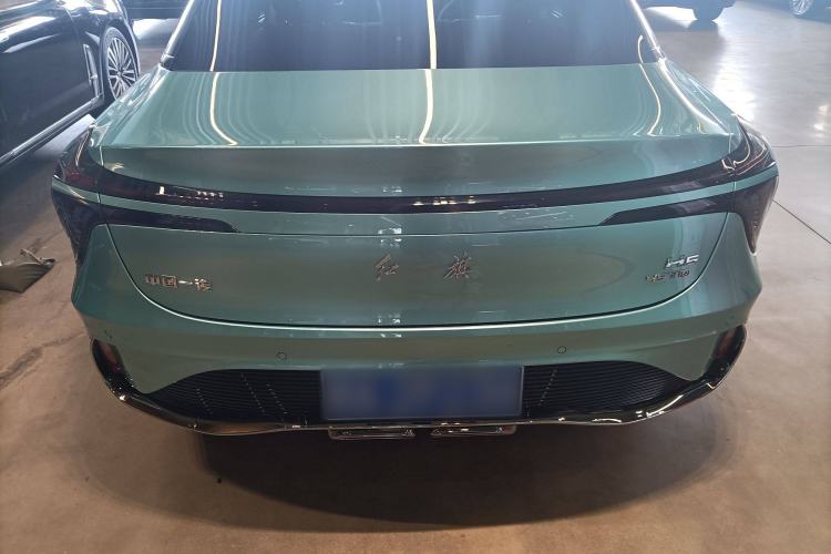 Used Hongqi H6 2023 2.0T ZhiZhen Edition Trunk