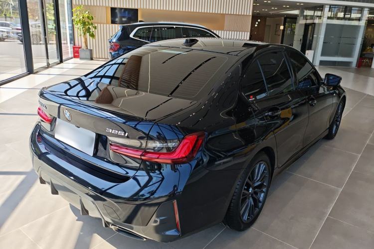 Used BMW 3 Series 2024 325i M Sport Night Edition Package