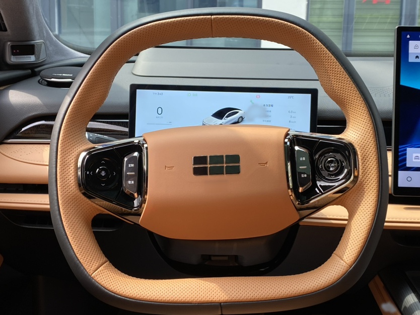 Geely Galaxy 8 2025 130km EM-P Starship Edition — снимка 20