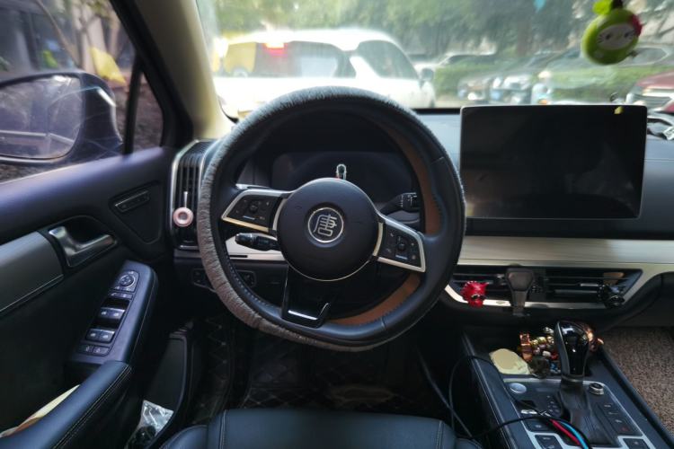 Used BYD Tang 2019 2.0T Automatic SmartConnect Luxury 7-Seater China VI Standard