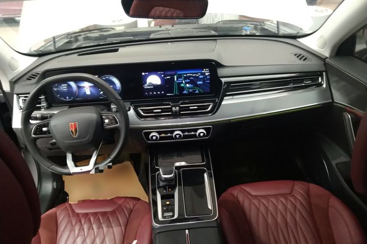 Used Hongqi HS5 2023 2.0T Qixiang Pro Edition Center Console