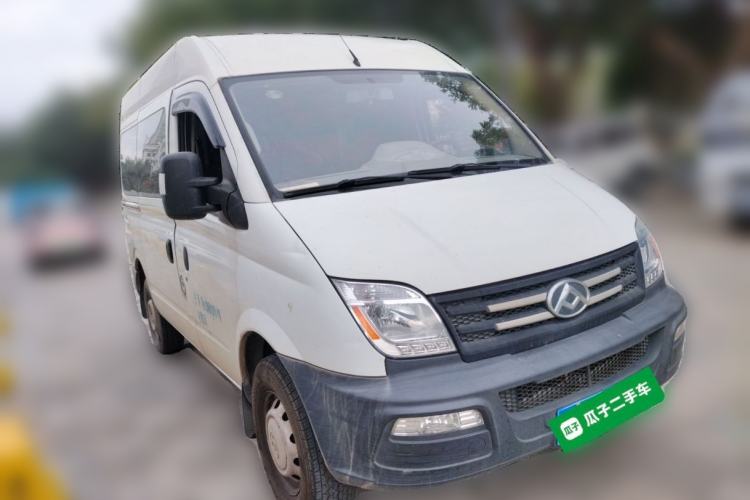 Used SAIC MAXUS Xintu V80 2019 2.5T Classic AMT Aoyuntong Short Wheelbase Mid-Roof 5/6-Seater
