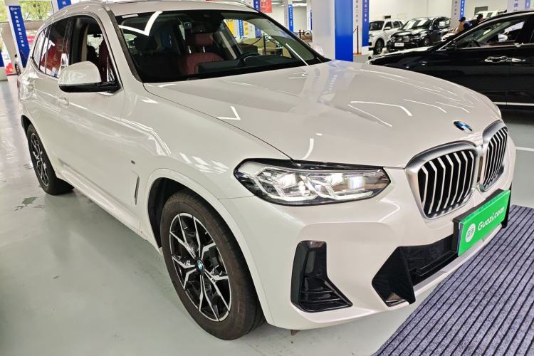 Used BMW X3 2023 xDrive25i M Sport Package Front Right 45 Deg