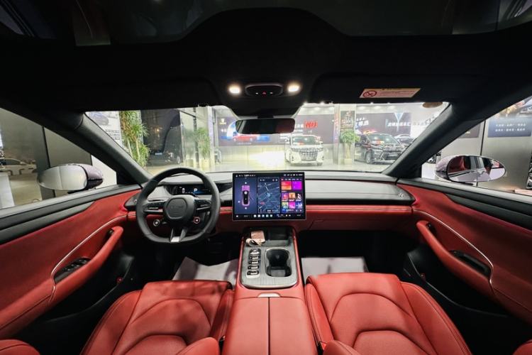 Used Xiaomi Auto SU7 2024 Rear-Drive Ultra-Long Range Advanced Pro-Level Intelligent Driving Version
