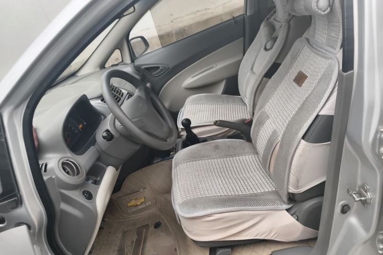 Used Chevrolet Sail 2013 Sedan 1.2L Manual Fashionable Happiness Edition

