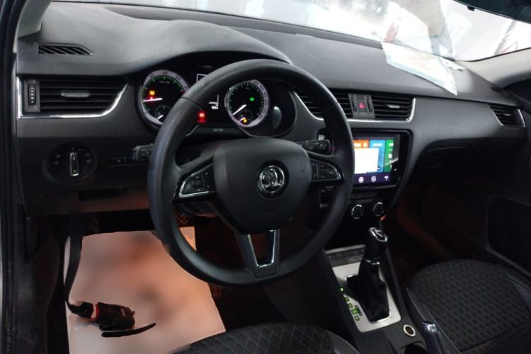 Used Skoda Octavia 2019 TSI230 DSG SmartDrive Luxury Edition China VI
