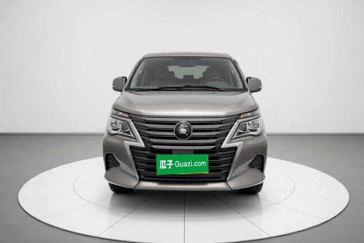 Used FORTHING Lingzhi 2022 Striving Version M5L 2.0L Basic Model 9-Seater