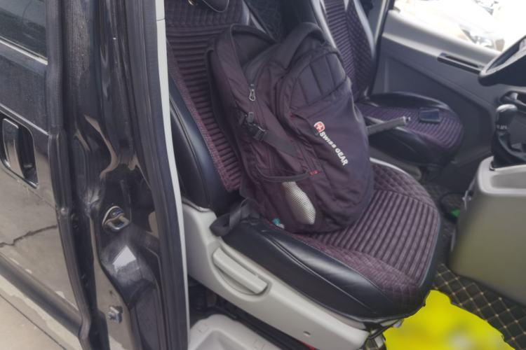 Used JAC Refine M3 2021 PLUS IKEA High-Power Edition 1.5T Luxury Model Right Front Seat