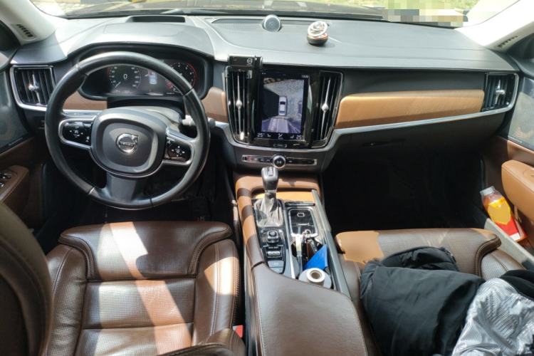 Used Volvo S90 2019 T5 Prestige Edition
