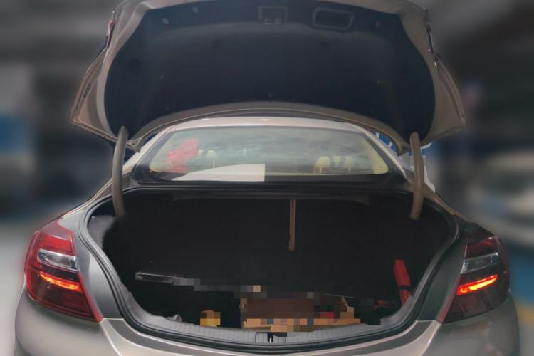 Used Buick Regal 2015 2.0L Leading Fashion Edition