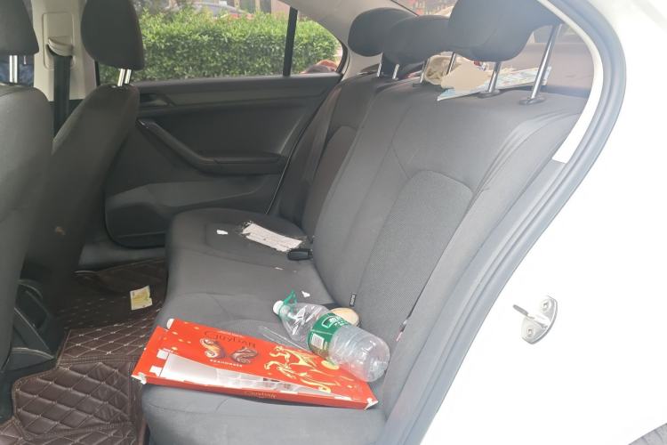 Used Volkswagen Jetta 2019 Dream Edition 1.4L Manual Fashion Version