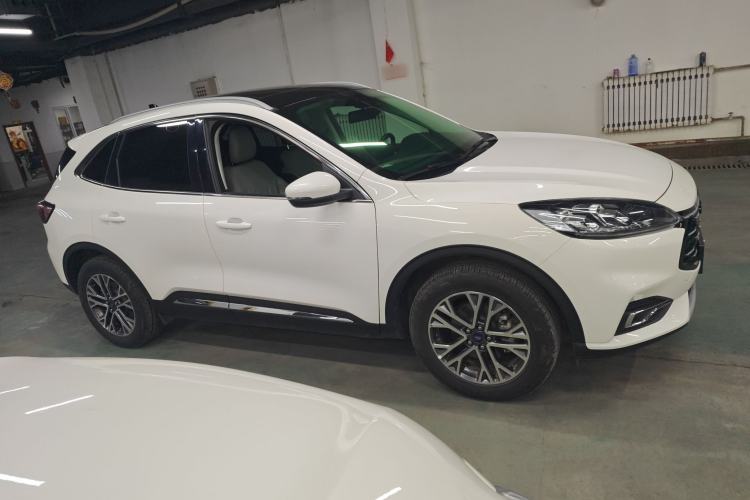 Used Ford Escape 2020 EcoBoost 245 Four-Wheel Drive Titanium Edition Exterior 3