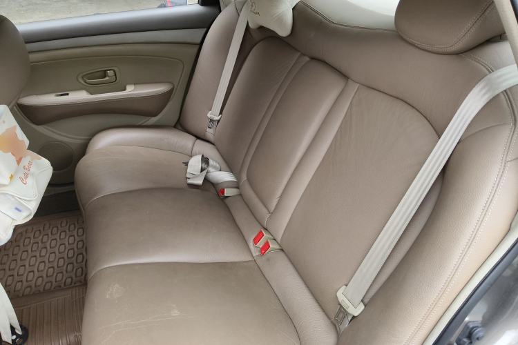 Used Nissan Sylphy 2012 Classic 1.6XE Automatic Comfort Edition Left Rear Seat