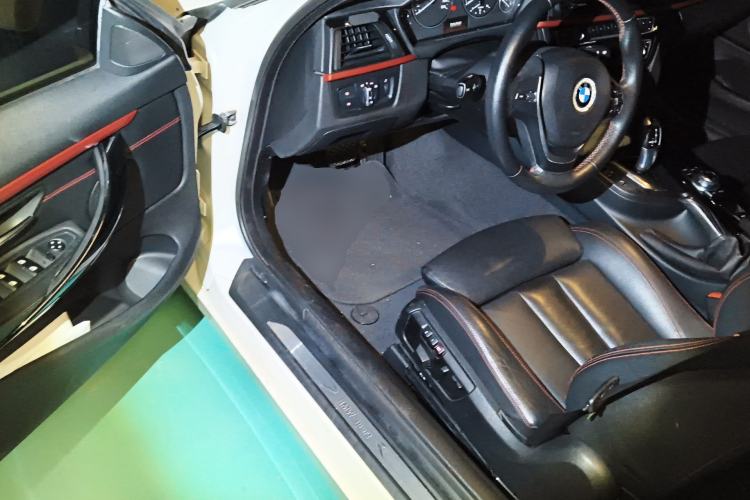 Used BMW 4 Series 2014 420i Convertible Sports Design Package
