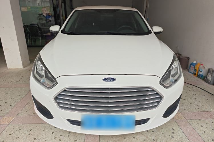 Used Ford Escort 2019 Revised 1.5L Automatic ZhiXiang Version (Tire Pressure Monitoring) China VI Standard
