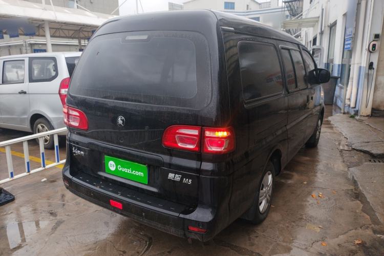 Used FORTHING Lingzhi 2023 M5L 1.6L Base Model 5 Seats