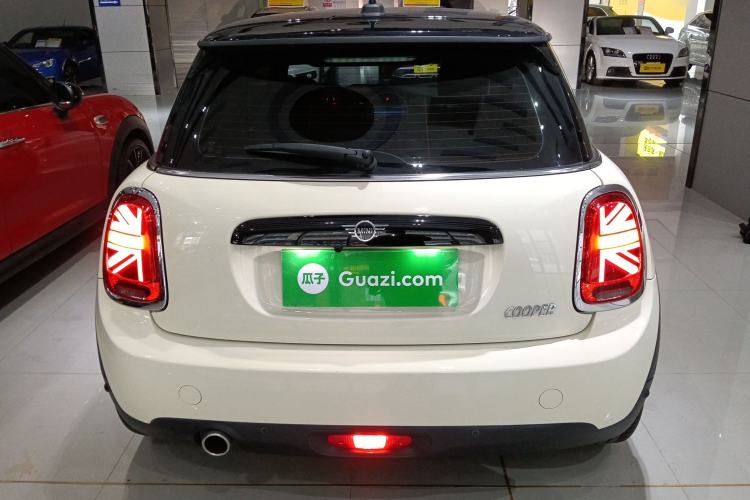 Used MINI 2019 1.5T COOPER Classic Edition Rear