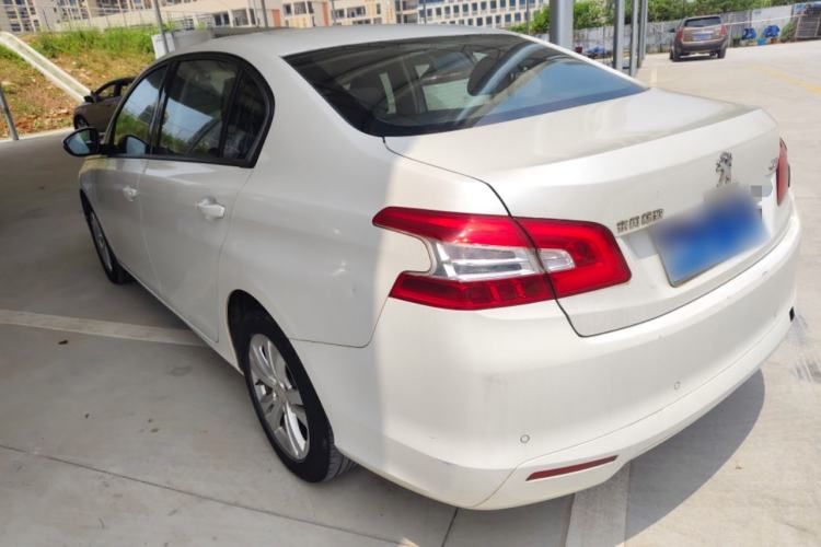 Used Peugeot 408 2014 1.8L Manual Leading Edition