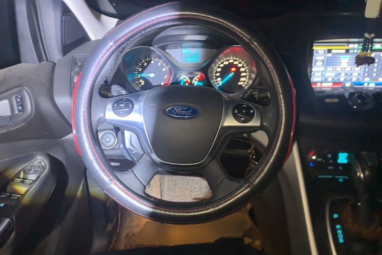 Used Ford Kuga 2015 1.5L GTDi Two-Wheel Drive Fashion Edition
