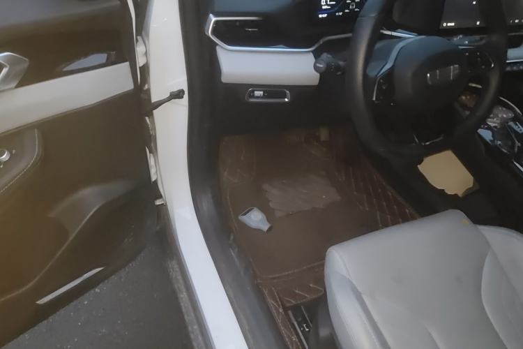 Used Geely Auto Coolray 2025 Bin Yue L 1.5TD DCT Star Diamond Driver Seat