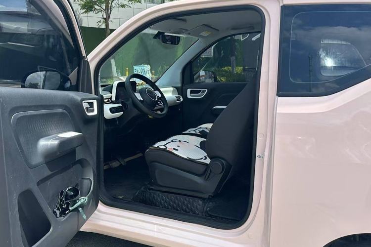 Used Wuling Hongguang MINIEV 2024 3rd Generation 215km Youth Edition