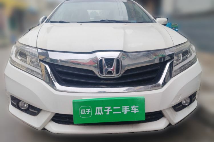 Used Honda Crider 2013 1.8L automatic luxury edition Front
