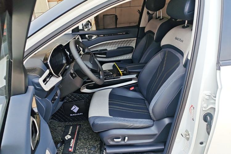 Used Baojun RM-5 2019 1.5T CVT 24-Hour Online Luxury Version 6 Seats
