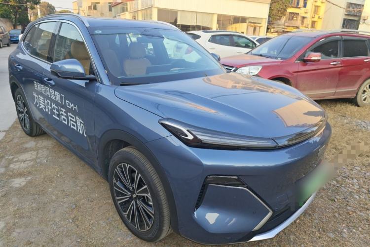 Used Geely Galaxy Galaxy Xingjian 7 EM-i 2025 120km Flagship Edition
